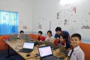 học lập trình tại aRobotday Singapore